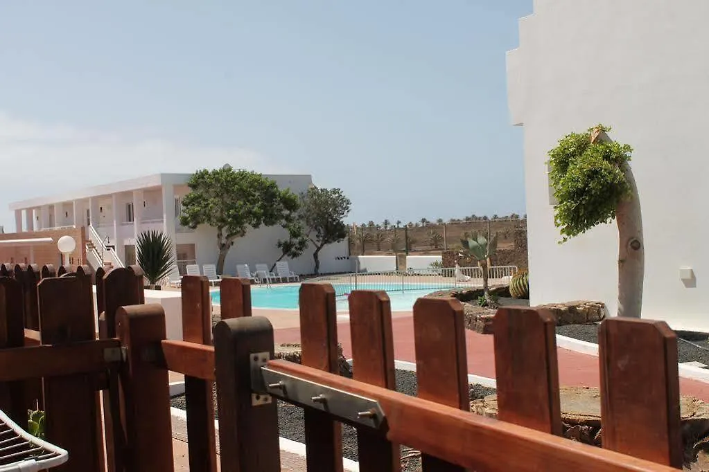 Apartamentos Los Naranjos Costa Teguise